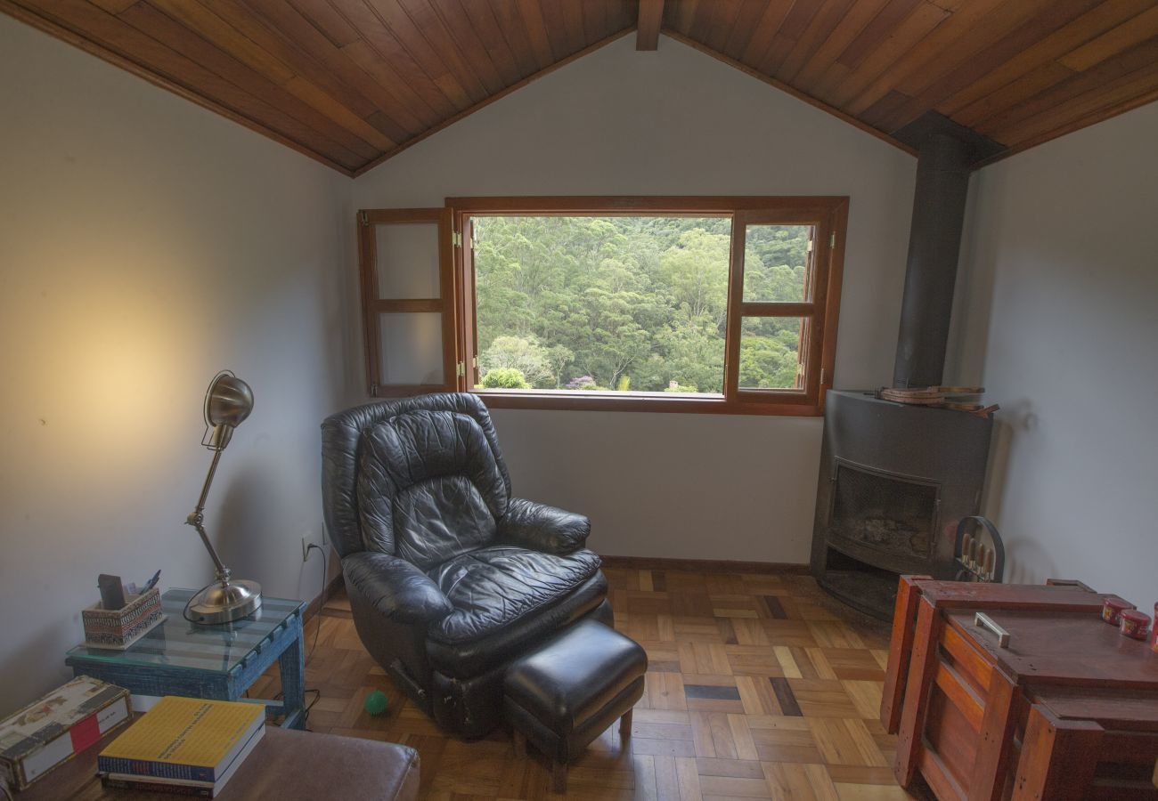 Casa en Petrópolis - ROC| Parcela con piscina en la Serra de Petrópolis