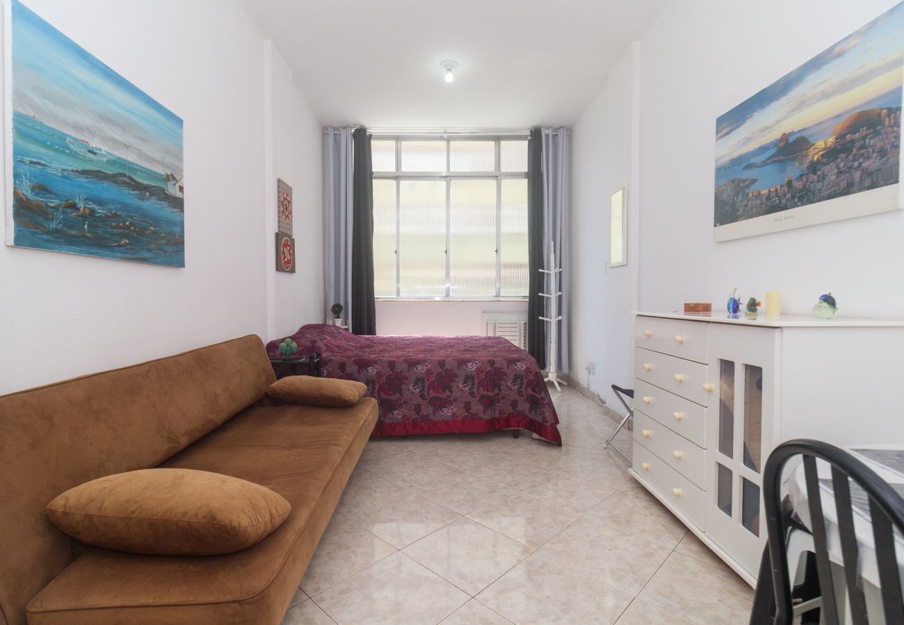 Apartamento en Rio de Janeiro - Jul507 | Kitnet a 2 cuadras de la playa de Copacabana