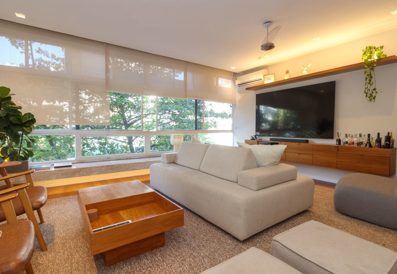 Apartamento en Rio de Janeiro - Mtr403|4 dorm c/ pileta, bloque de playa en Leblon